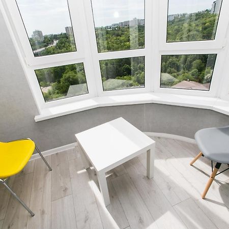 Apartament In Zona Centrala Si Parc Кишинев Екстериор снимка