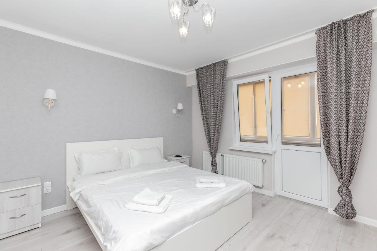 Apartament In Zona Centrala Si Parc Кишинев Екстериор снимка